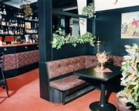 57-Whisky bar Duleba-002.jpg